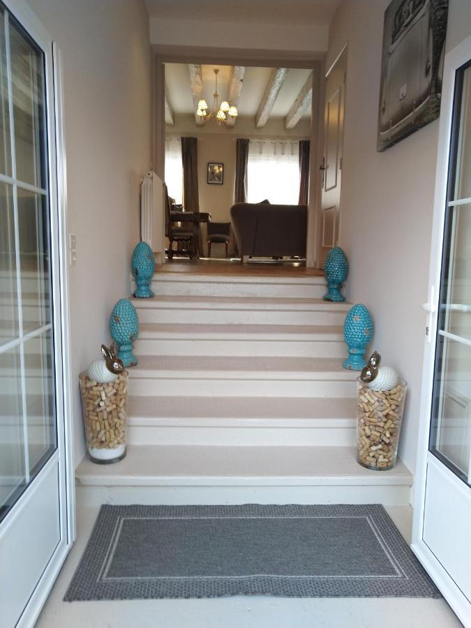 Bed and Breakfast Les Bessonnes Saint-Georges-Haute-Ville Екстер'єр фото