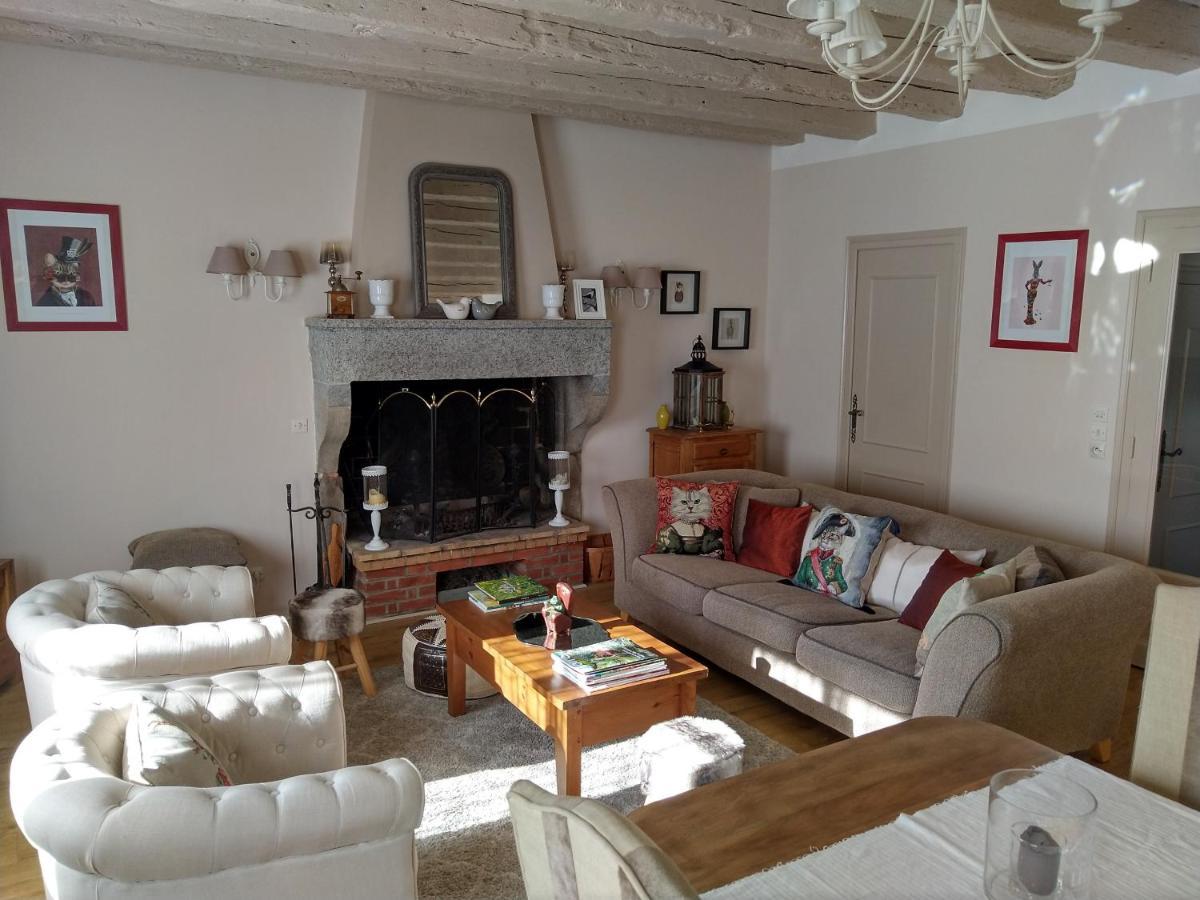 Bed and Breakfast Les Bessonnes Saint-Georges-Haute-Ville Екстер'єр фото