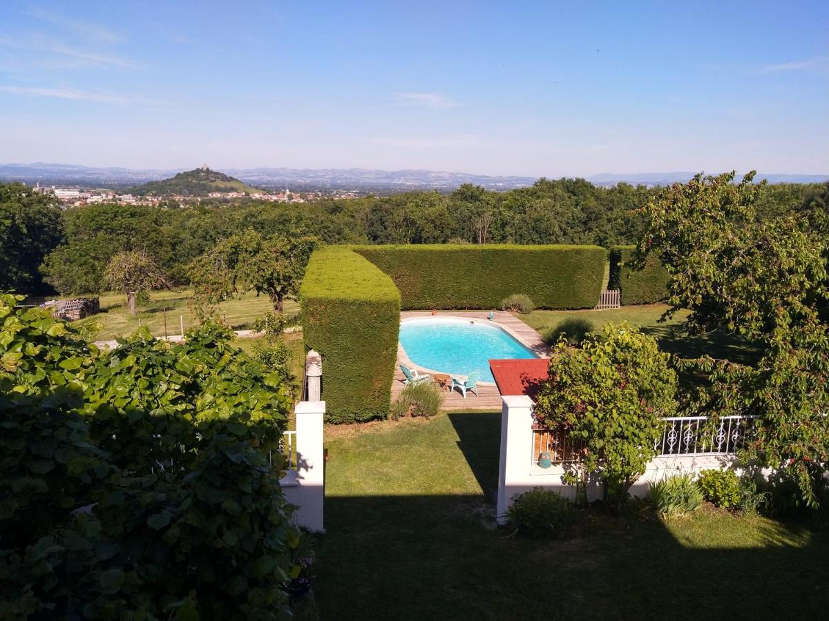 Bed and Breakfast Les Bessonnes Saint-Georges-Haute-Ville Екстер'єр фото