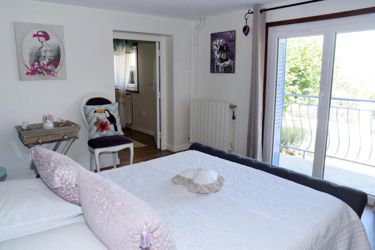 Bed and Breakfast Les Bessonnes Saint-Georges-Haute-Ville Екстер'єр фото