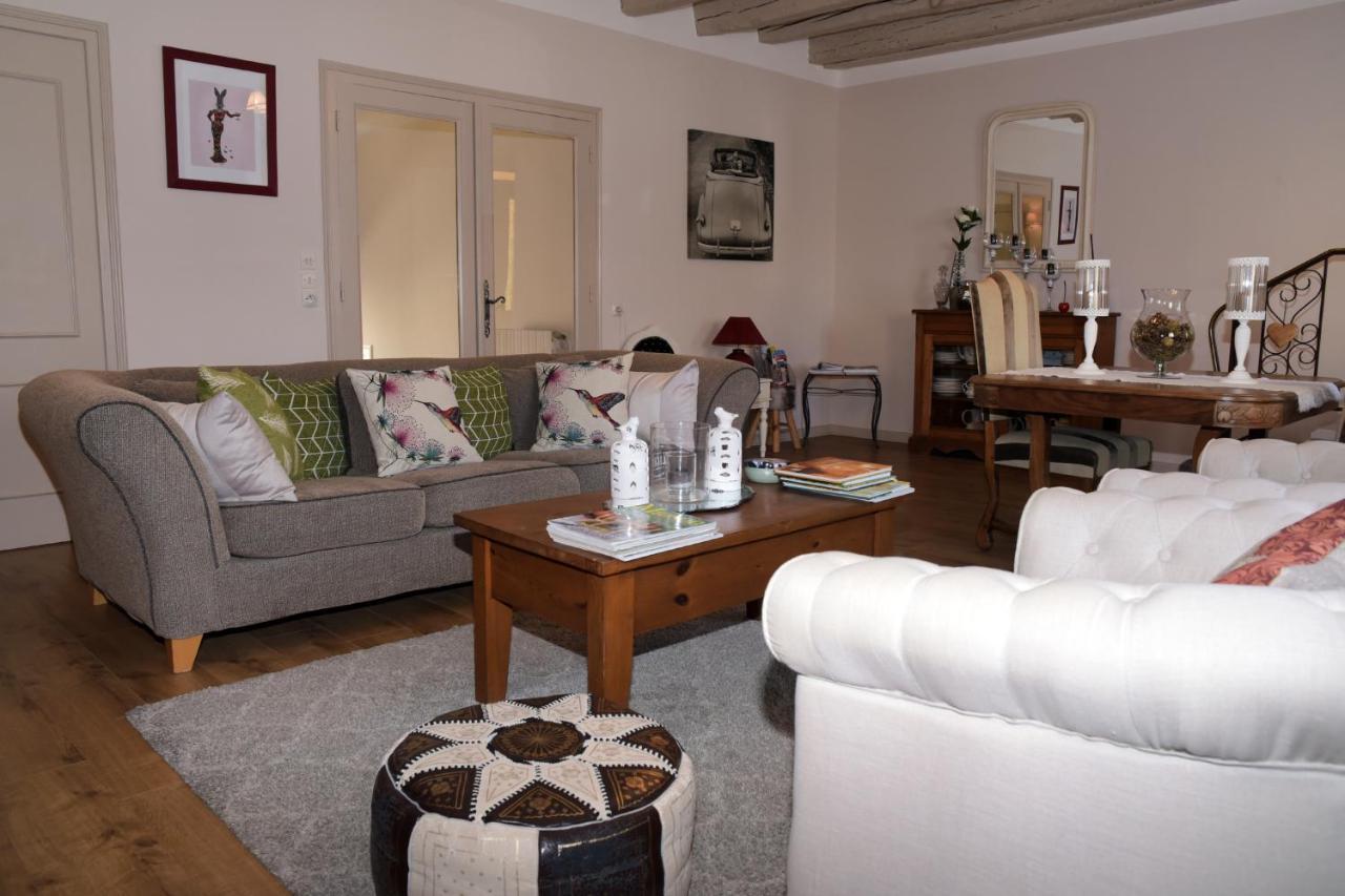 Bed and Breakfast Les Bessonnes Saint-Georges-Haute-Ville Екстер'єр фото